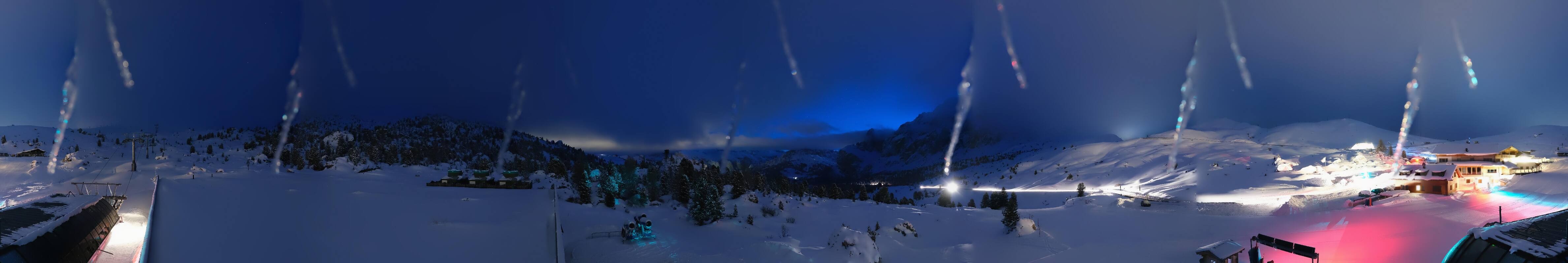 Archiv Foto Webcam Sasso Levante, Talstation