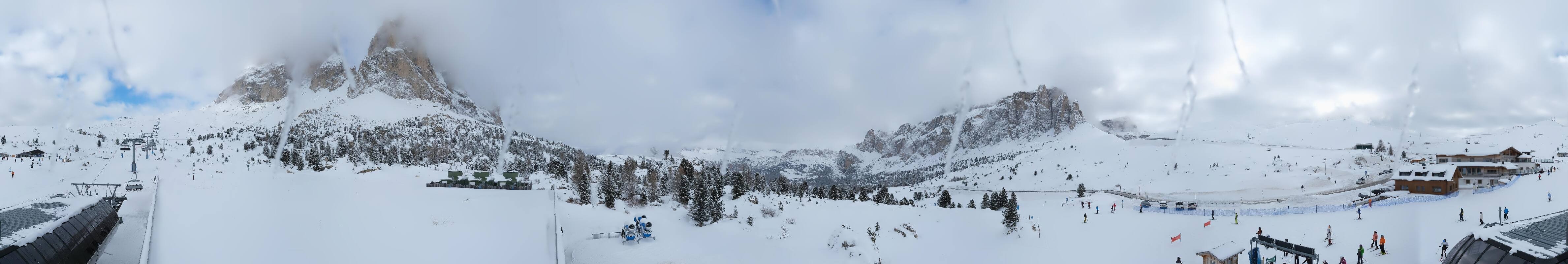 Archiv Foto Webcam Sasso Levante, Talstation