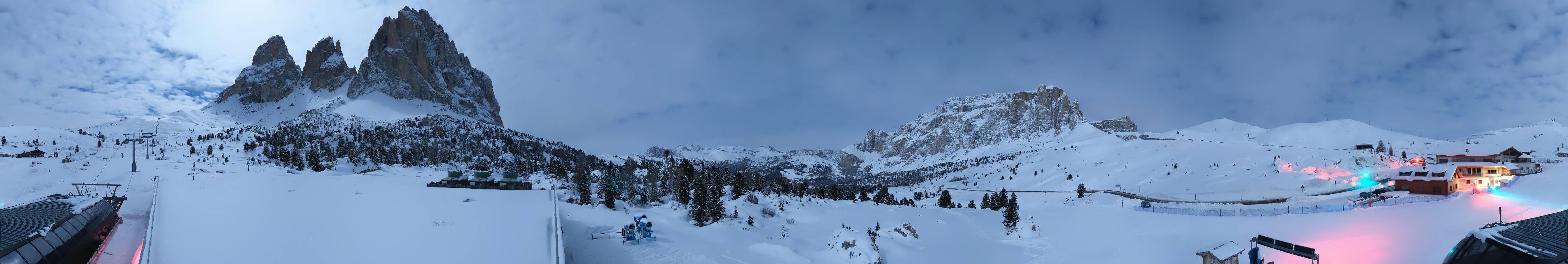 Archiv Foto Webcam Sasso Levante, Talstation