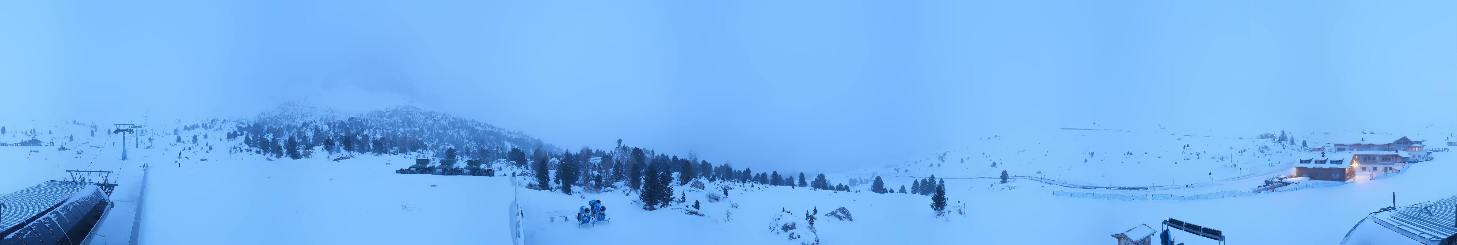 Archiv Foto Webcam Sasso Levante, Talstation