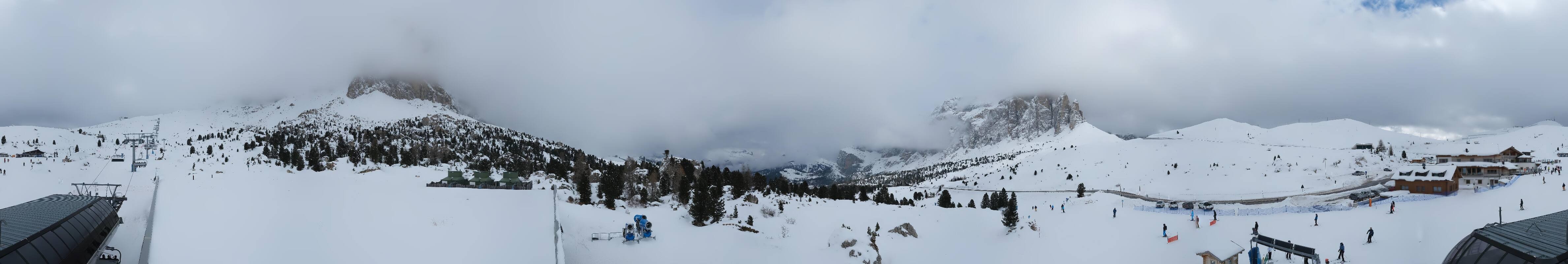 Archiv Foto Webcam Sasso Levante, Talstation