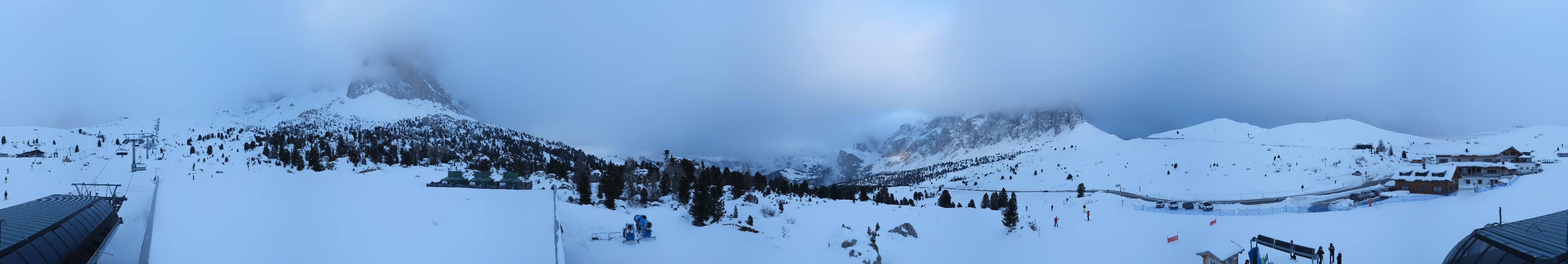 Archiv Foto Webcam Sasso Levante, Talstation