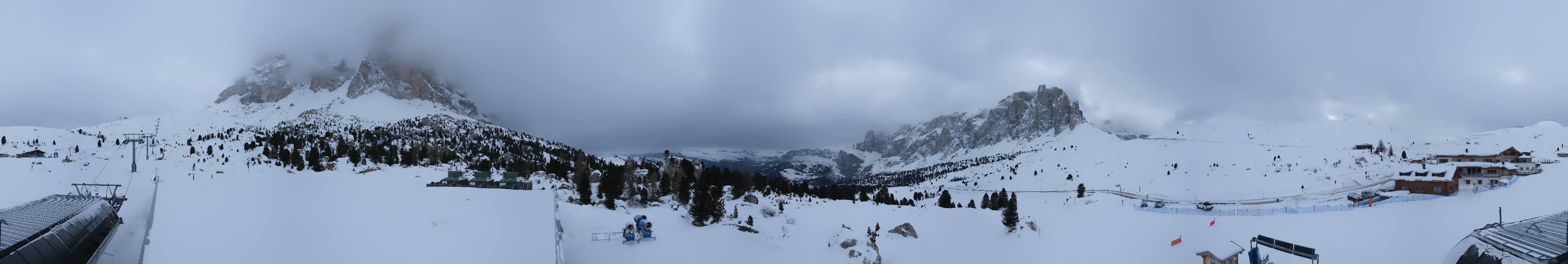 Archiv Foto Webcam Sasso Levante, Talstation