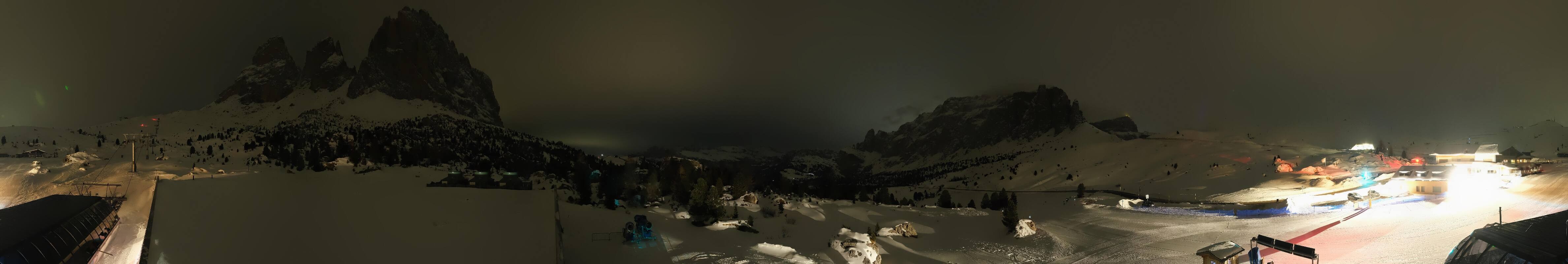 Archived image Webcam Sasso Levante chairlift, valley station