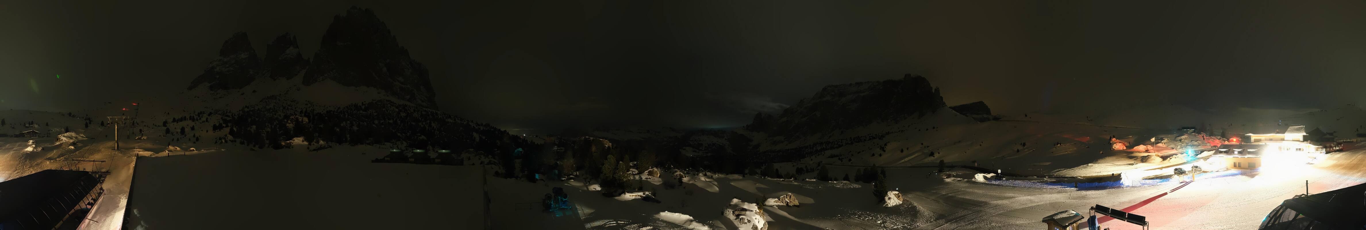 Archived image Webcam Sasso Levante chairlift, valley station