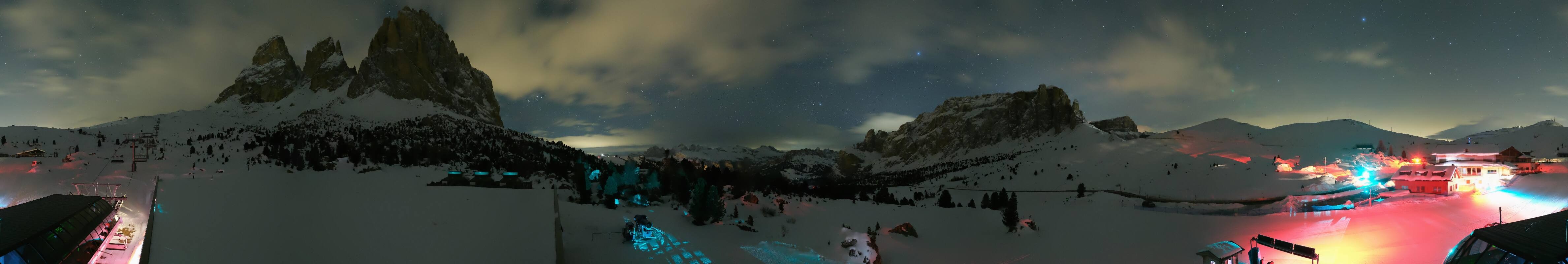 Archiv Foto Webcam Sasso Levante, Talstation