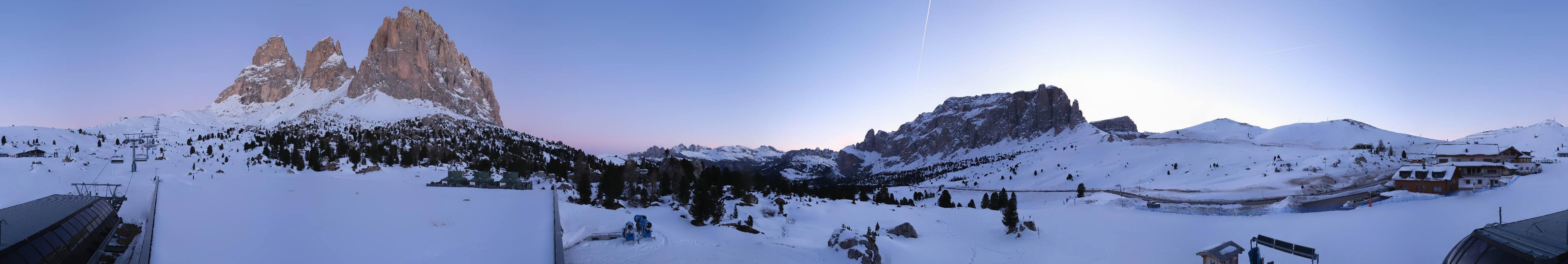 Archiv Foto Webcam Sasso Levante, Talstation