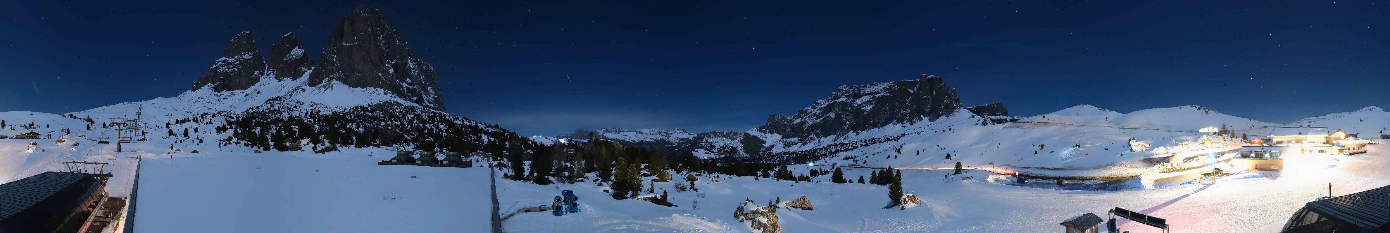 Archiv Foto Webcam Sasso Levante, Talstation