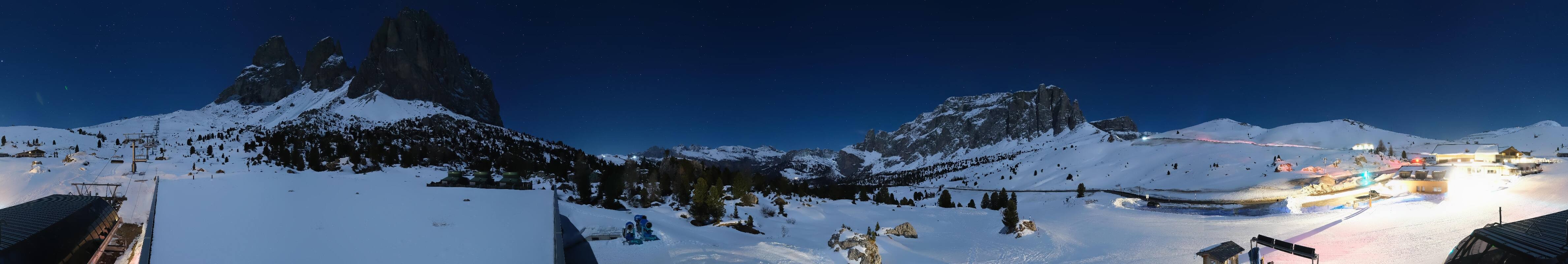 Archiv Foto Webcam Sasso Levante, Talstation