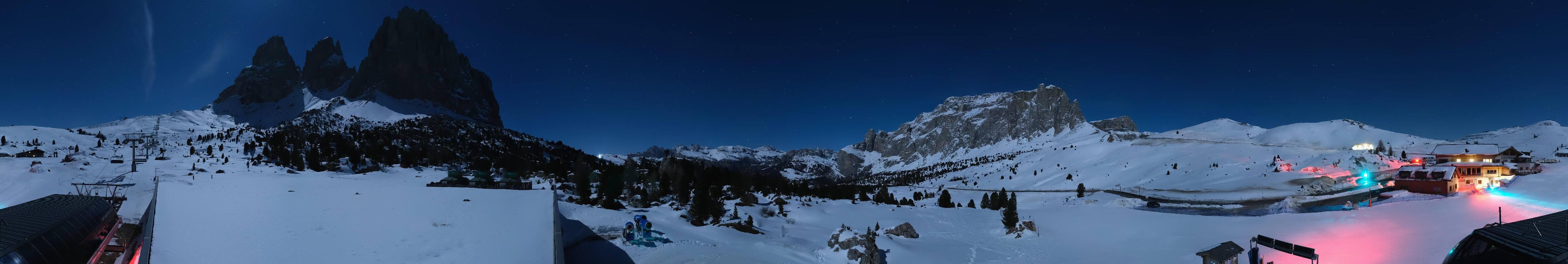 Archiv Foto Webcam Sasso Levante, Talstation