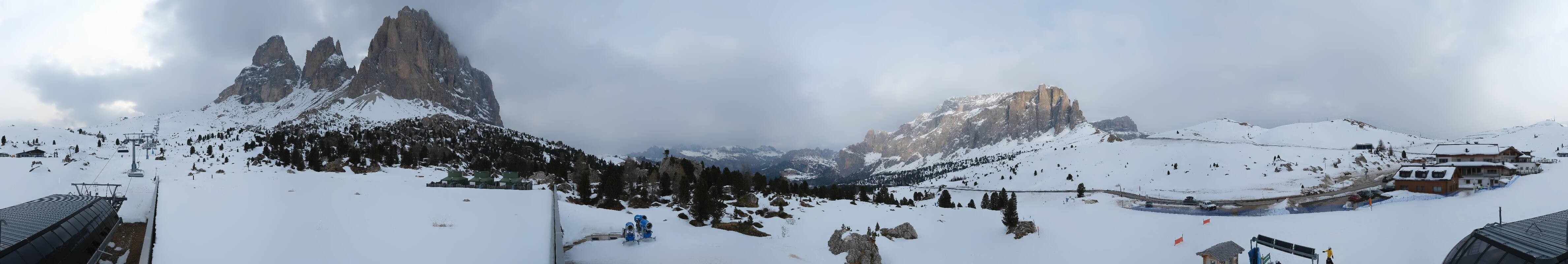 Archiv Foto Webcam Sasso Levante, Talstation