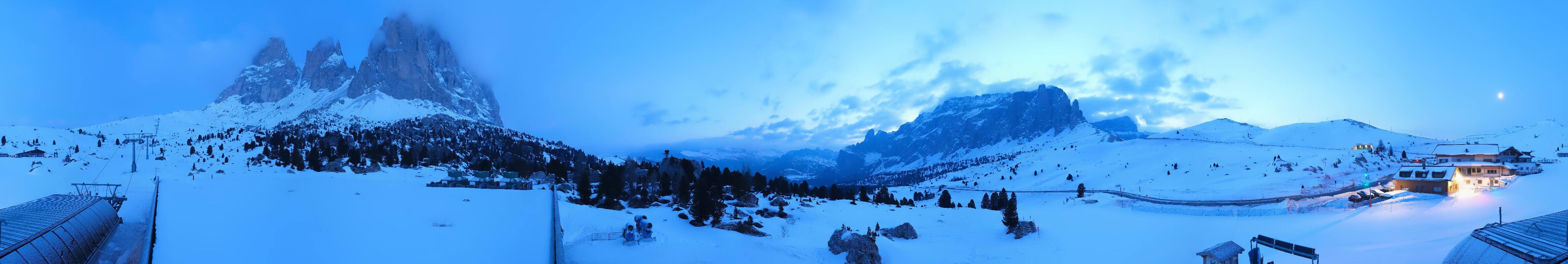 Archiv Foto Webcam Sasso Levante, Talstation