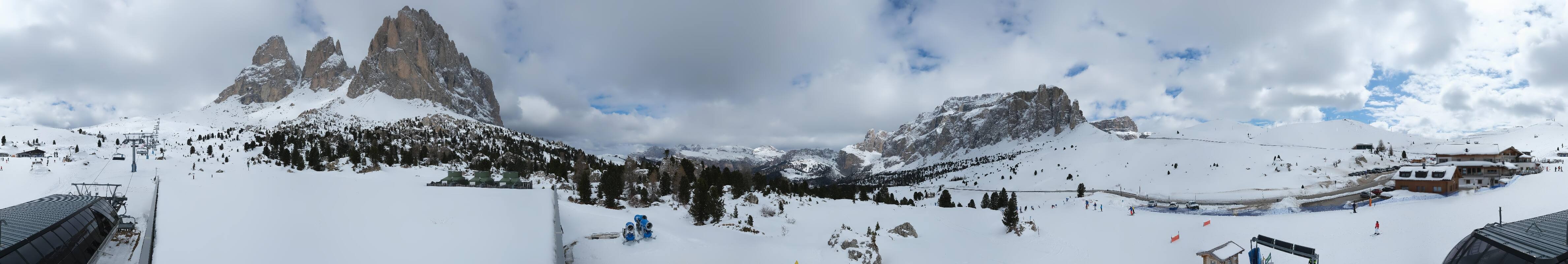 Archiv Foto Webcam Sasso Levante, Talstation