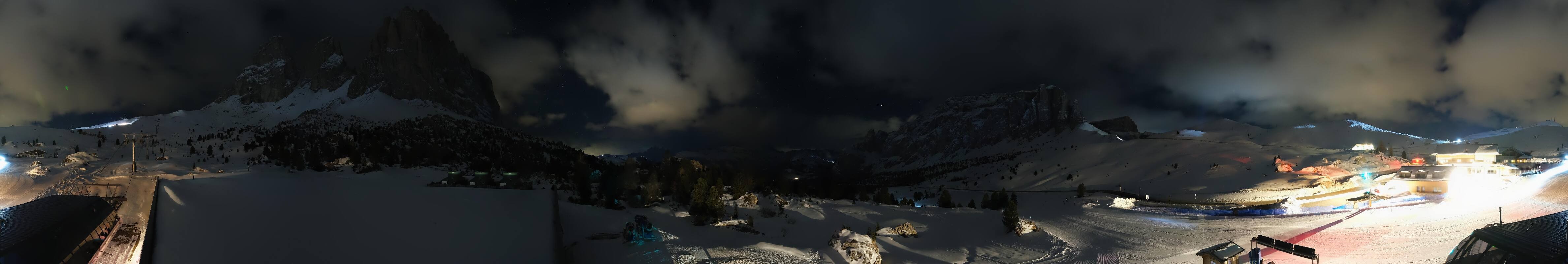 Archiv Foto Webcam Sasso Levante, Talstation