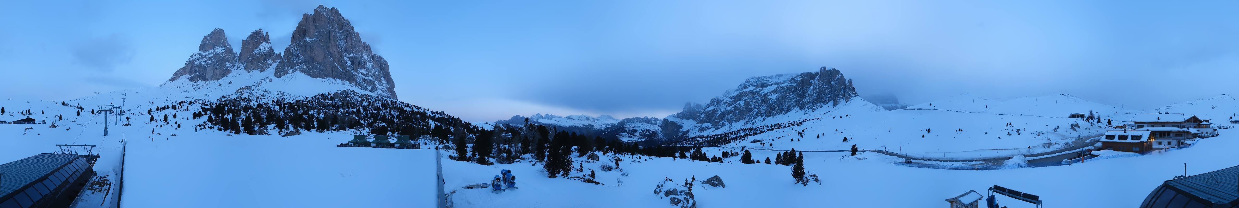 Archiv Foto Webcam Sasso Levante, Talstation