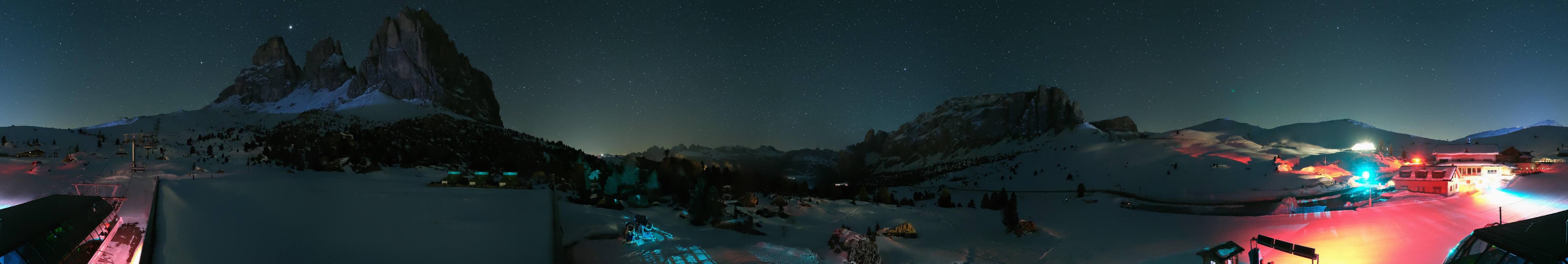 Archiv Foto Webcam Sasso Levante, Talstation