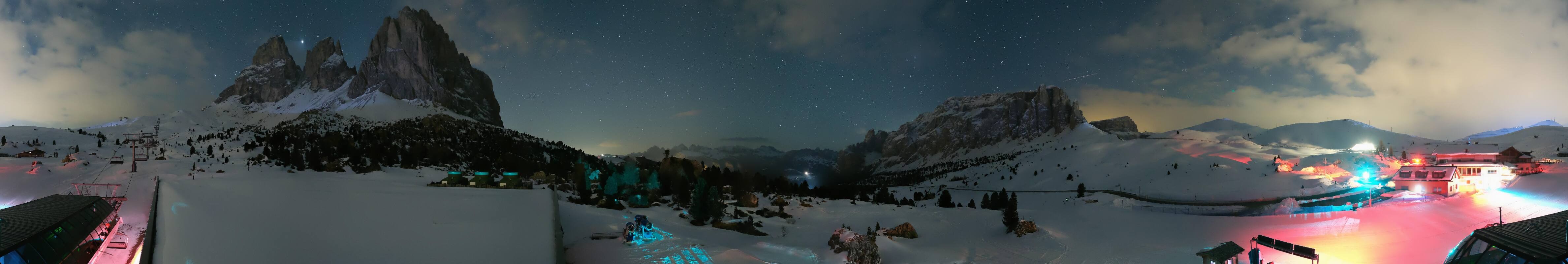 Archiv Foto Webcam Sasso Levante, Talstation