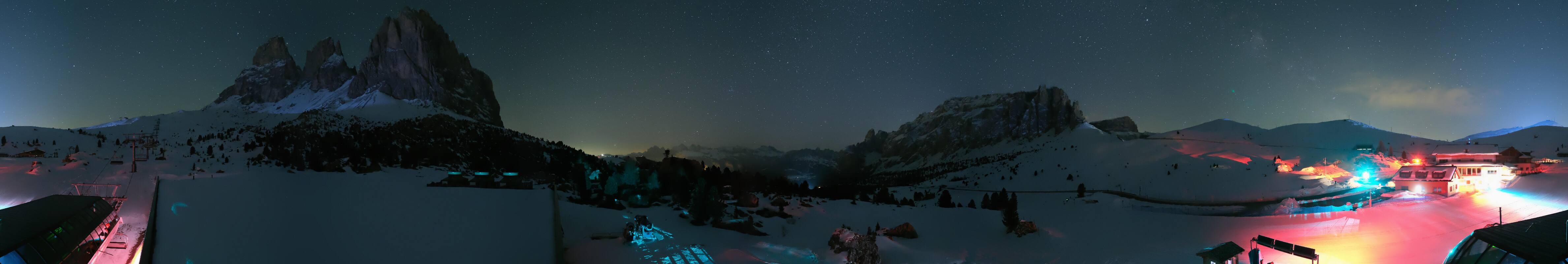 Archiv Foto Webcam Sasso Levante, Talstation