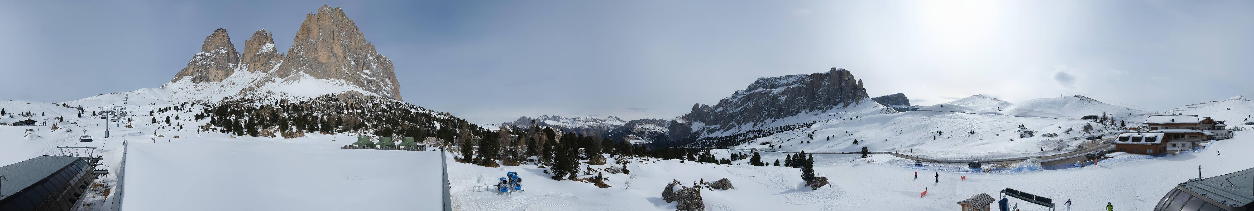 Archived image Webcam Sasso Levante chairlift, valley station