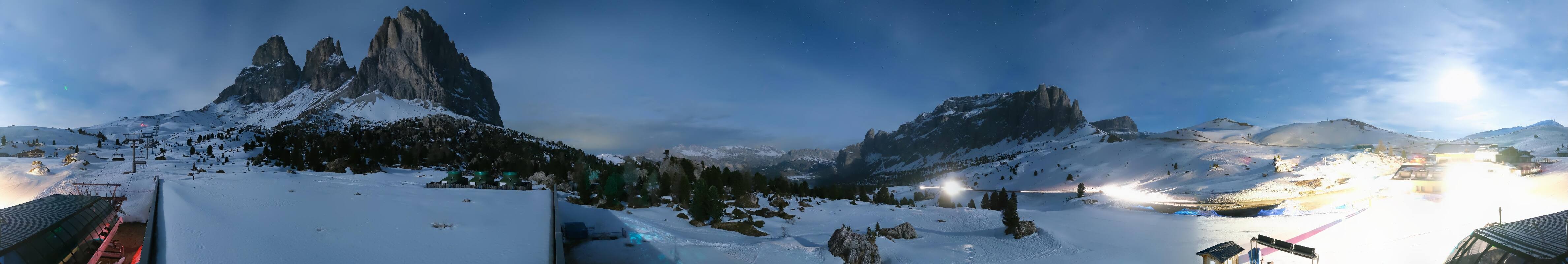 Archiv Foto Webcam Sasso Levante, Talstation