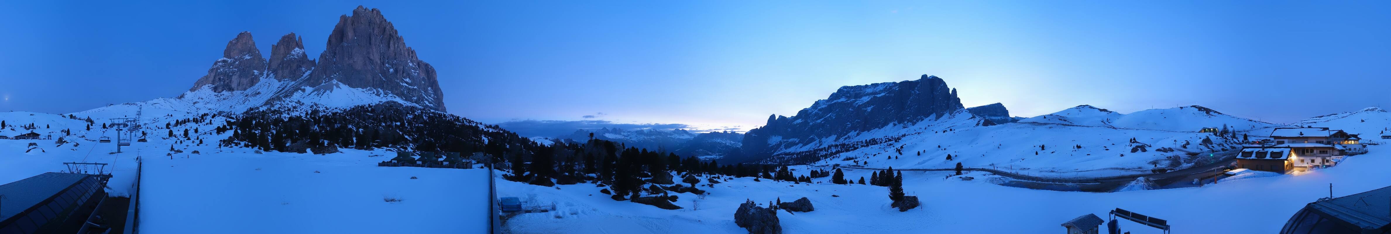 Archiv Foto Webcam Sasso Levante, Talstation