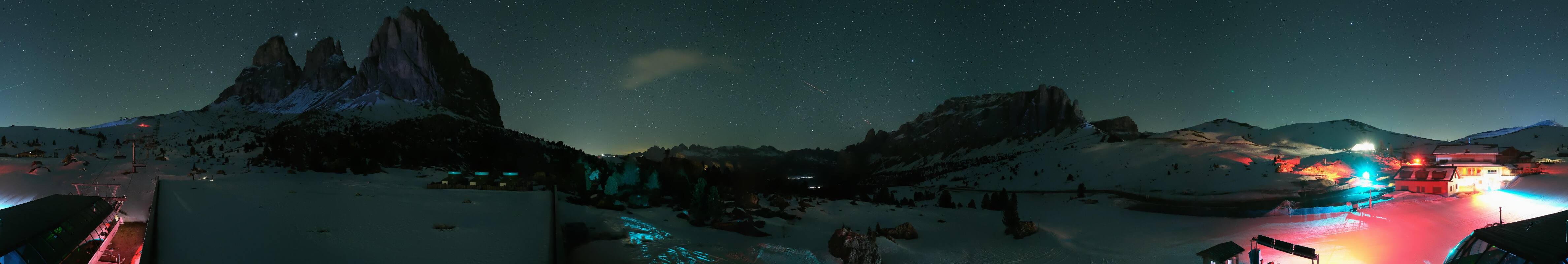 Archiv Foto Webcam Sasso Levante, Talstation