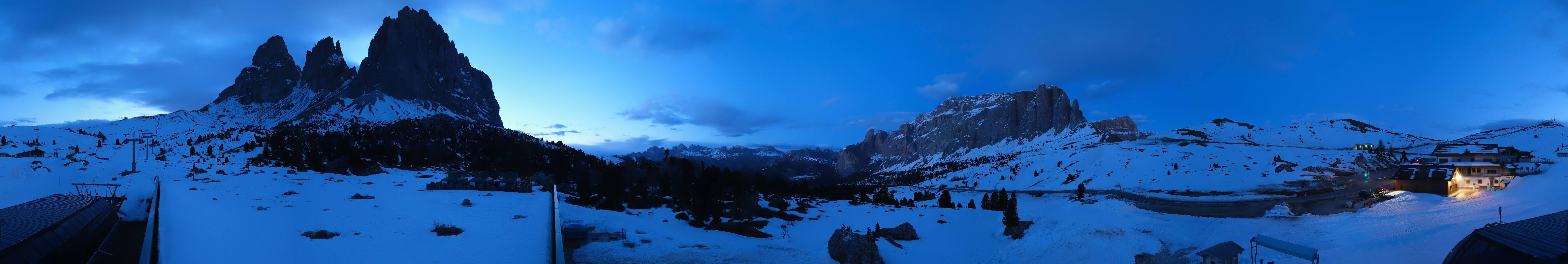 Archiv Foto Webcam Sasso Levante, Talstation