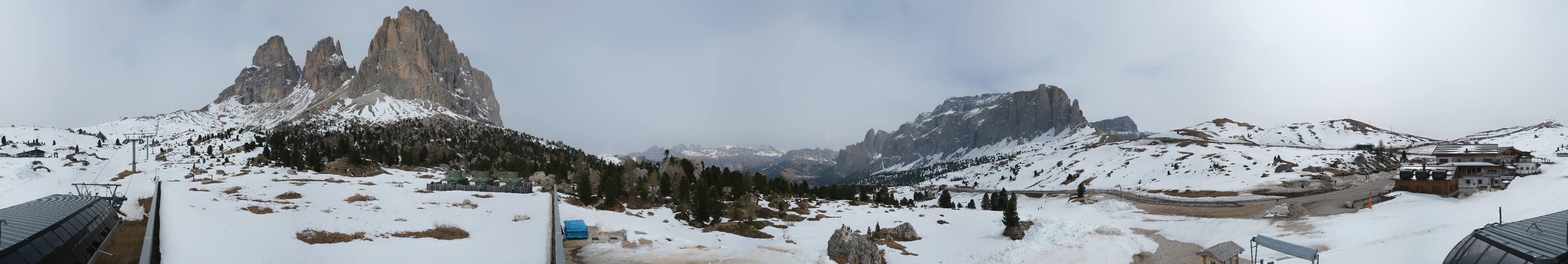 Archived image Webcam Sasso Levante chairlift, valley station