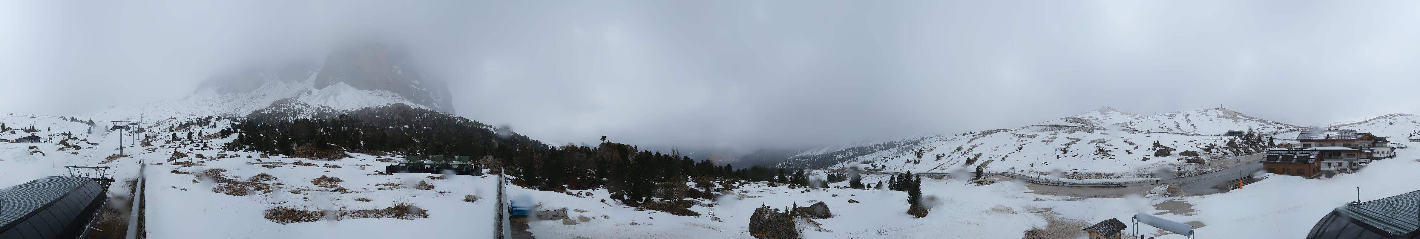 Archived image Webcam Sasso Levante chairlift, valley station