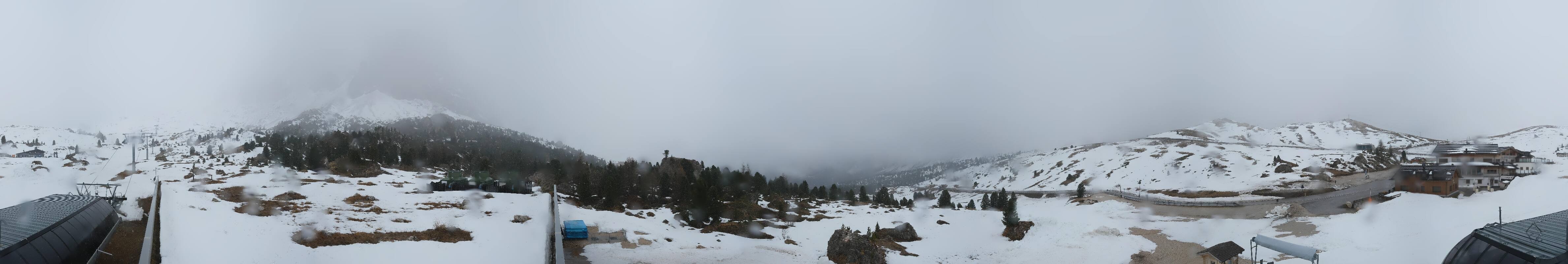 Archiv Foto Webcam Sasso Levante, Talstation