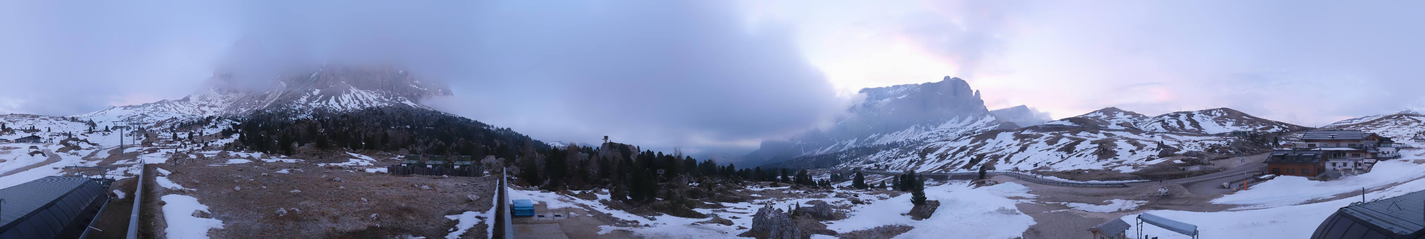 Archiv Foto Webcam Sasso Levante, Talstation