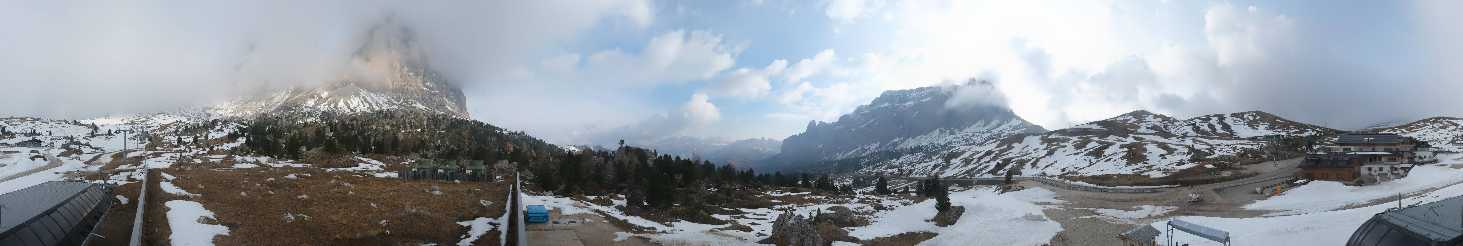 Archiv Foto Webcam Sasso Levante, Talstation