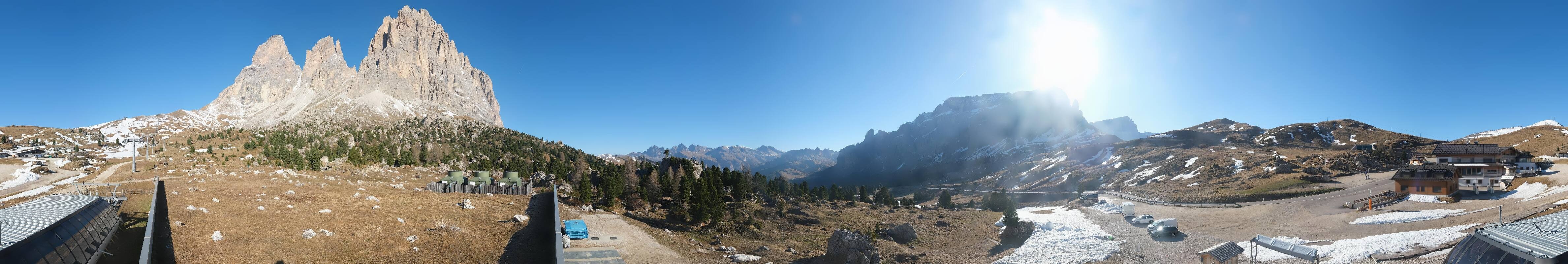 Archived image Webcam Sasso Levante chairlift, valley station