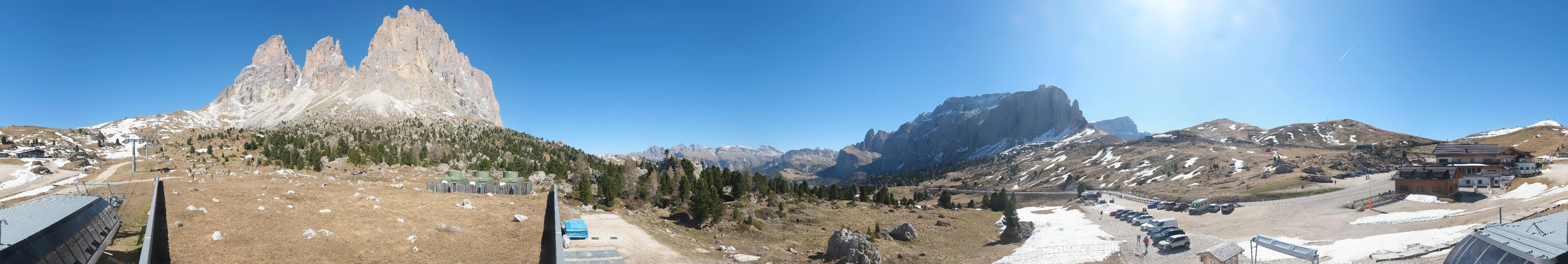 Archived image Webcam Sasso Levante chairlift, valley station