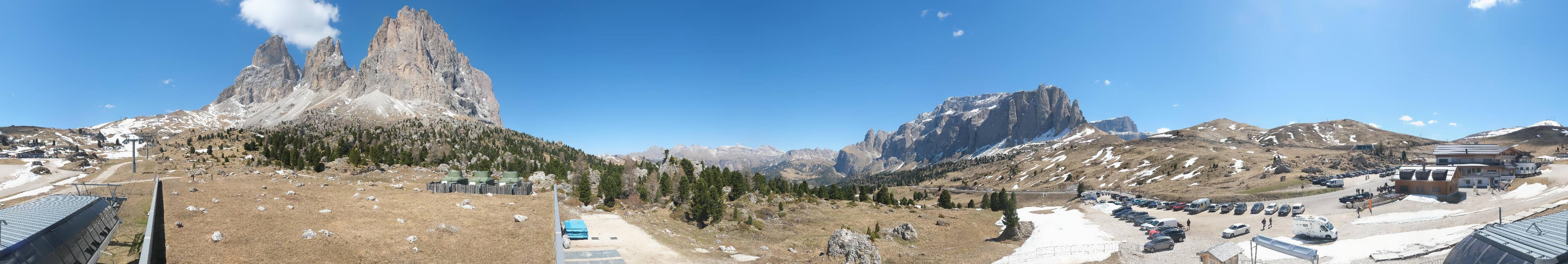 Archived image Webcam Sasso Levante chairlift, valley station