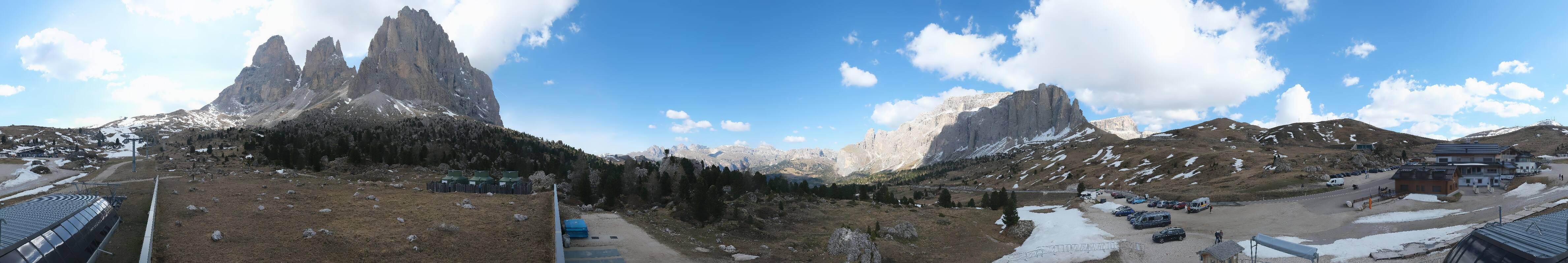 Archived image Webcam Sasso Levante chairlift, valley station