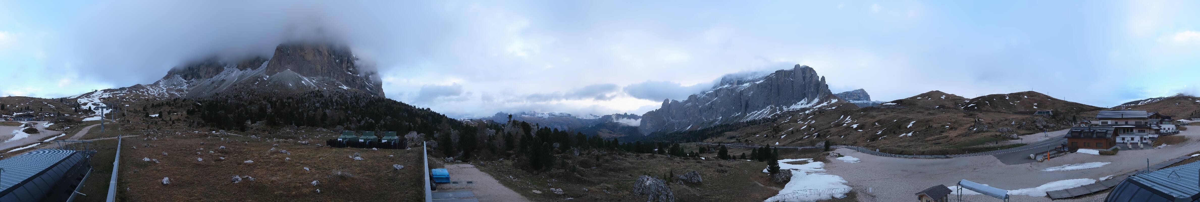 Archiv Foto Webcam Sasso Levante, Talstation