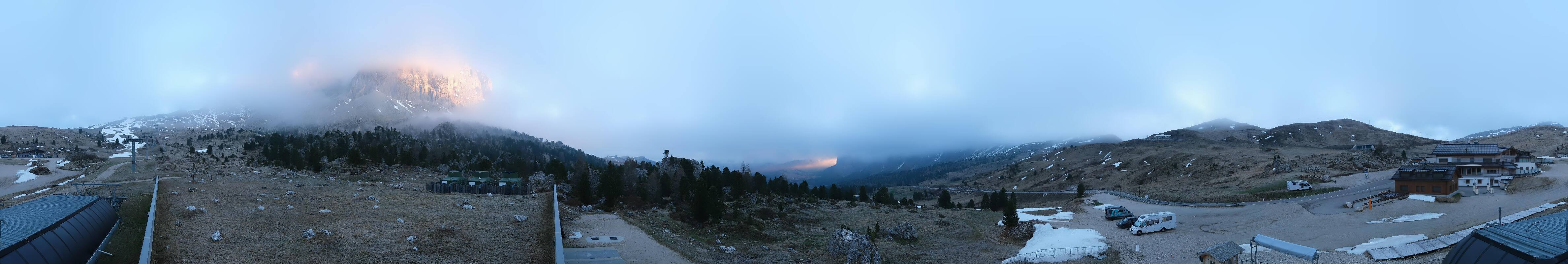 Archiv Foto Webcam Sasso Levante, Talstation