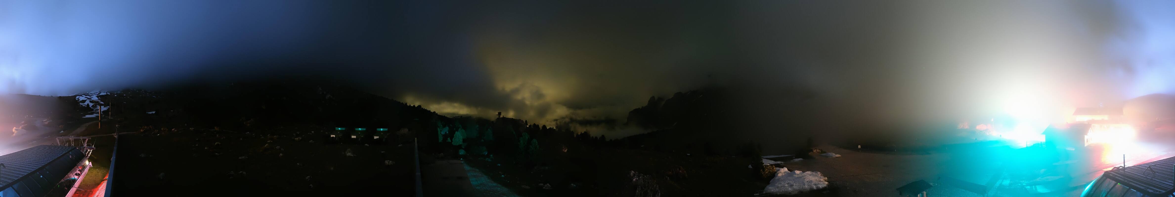 Archived image Webcam Sasso Levante chairlift, valley station