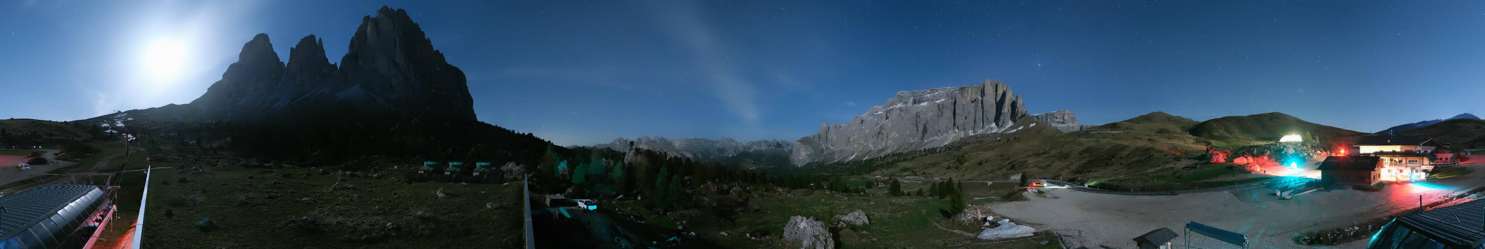 Archiv Foto Webcam Sasso Levante, Talstation
