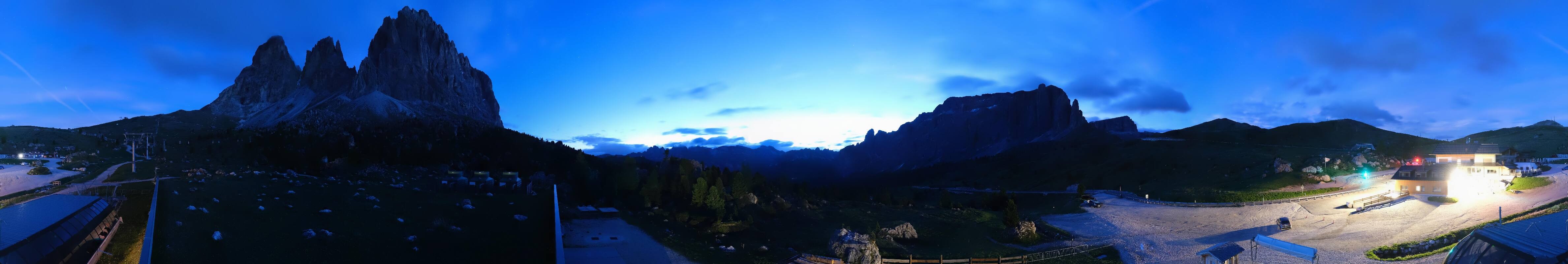 Archiv Foto Webcam Sasso Levante, Talstation