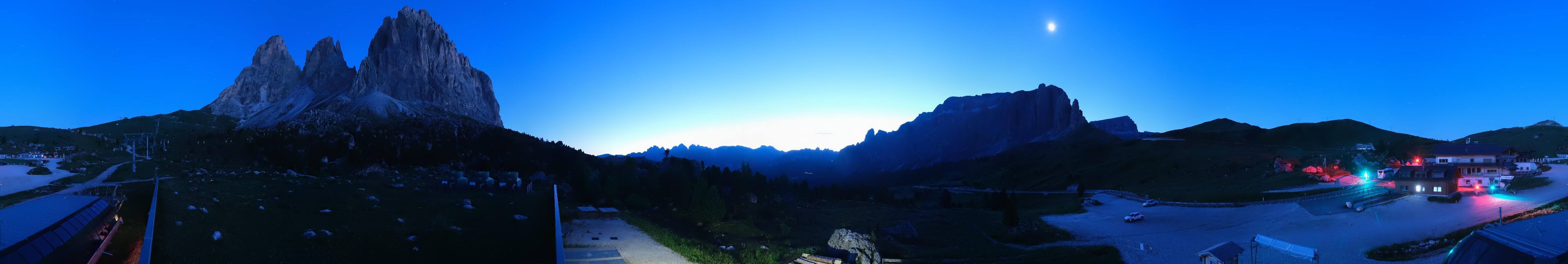 Archiv Foto Webcam Sasso Levante, Talstation
