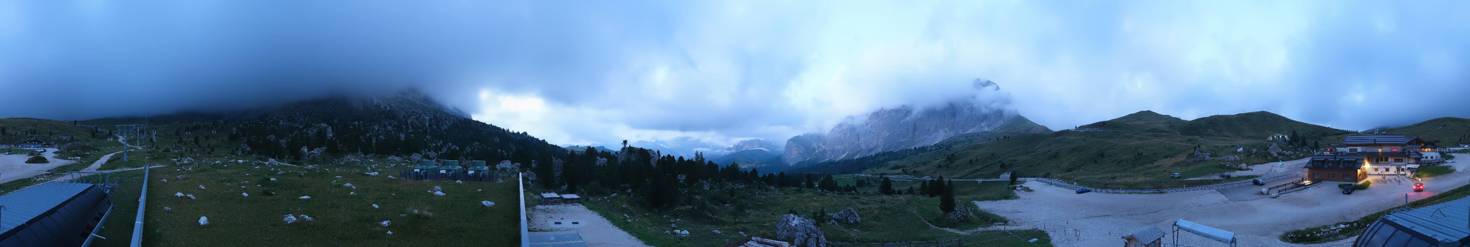 Archiv Foto Webcam Sasso Levante, Talstation