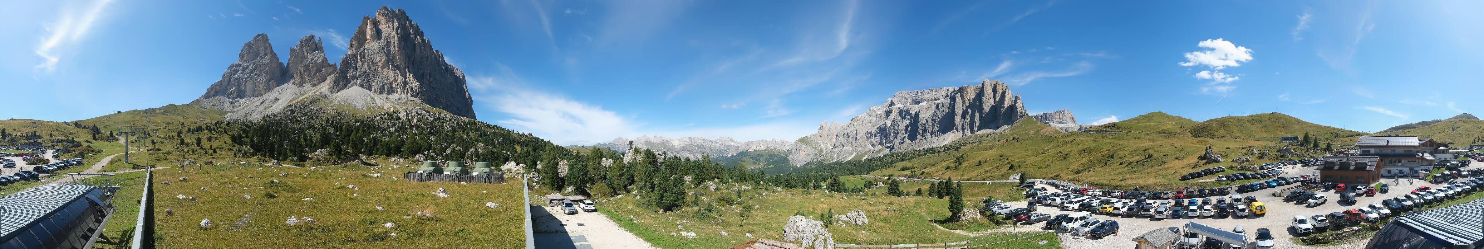 Archived image Webcam Sasso Levante chairlift, valley station