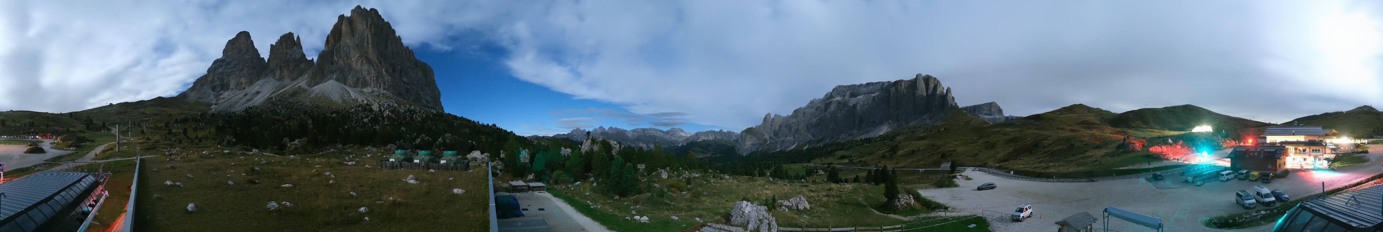 Archiv Foto Webcam Sasso Levante, Talstation