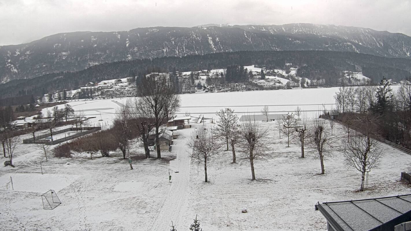 Archiv Foto Webcam Schluga: Campingplatz und Strandbad