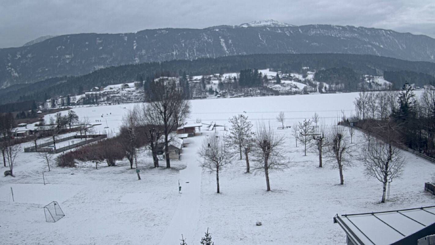 Archiv Foto Webcam Schluga: Campingplatz und Strandbad