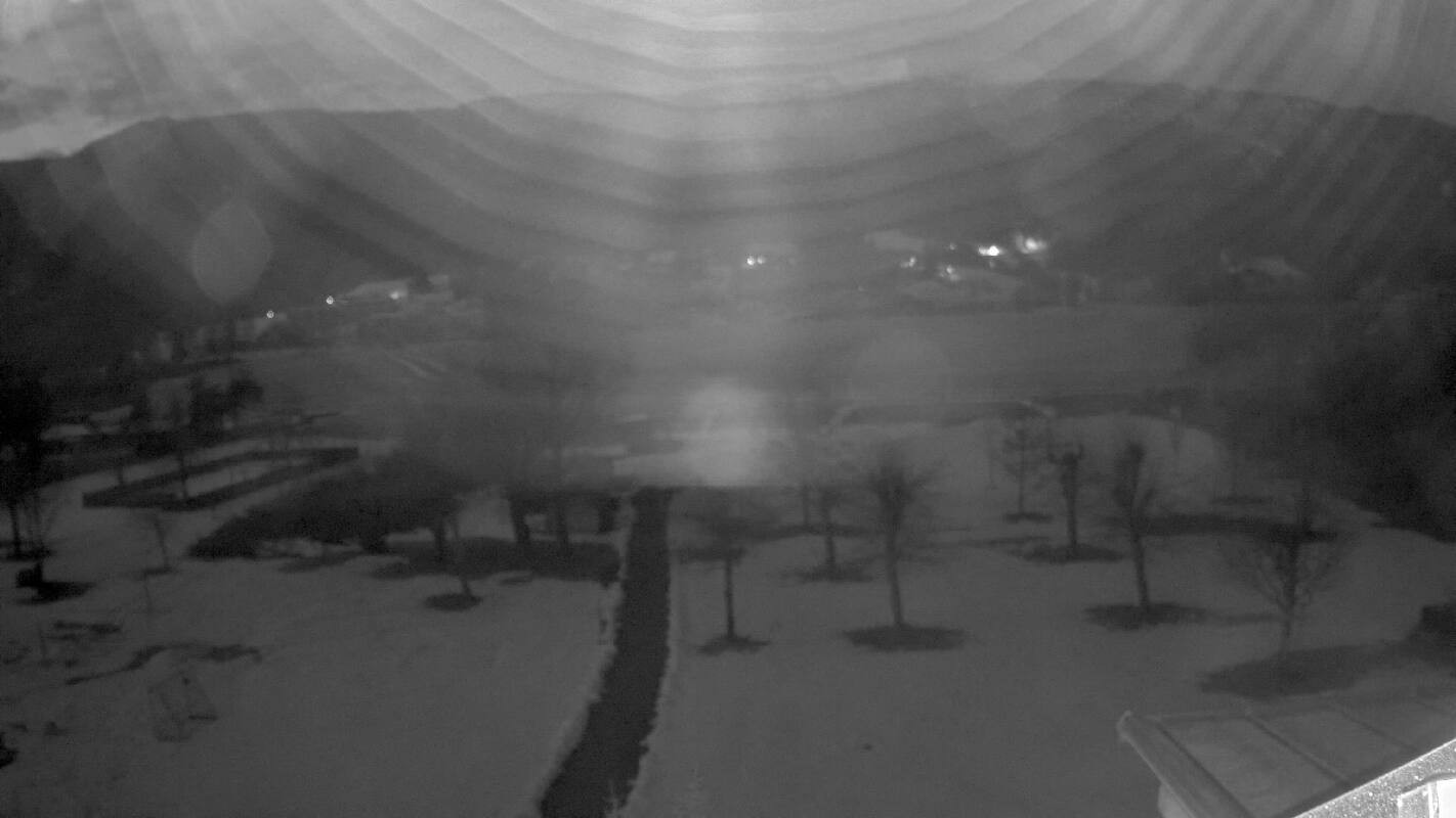 Archived image Webcam Schluga bathing beach and camping site