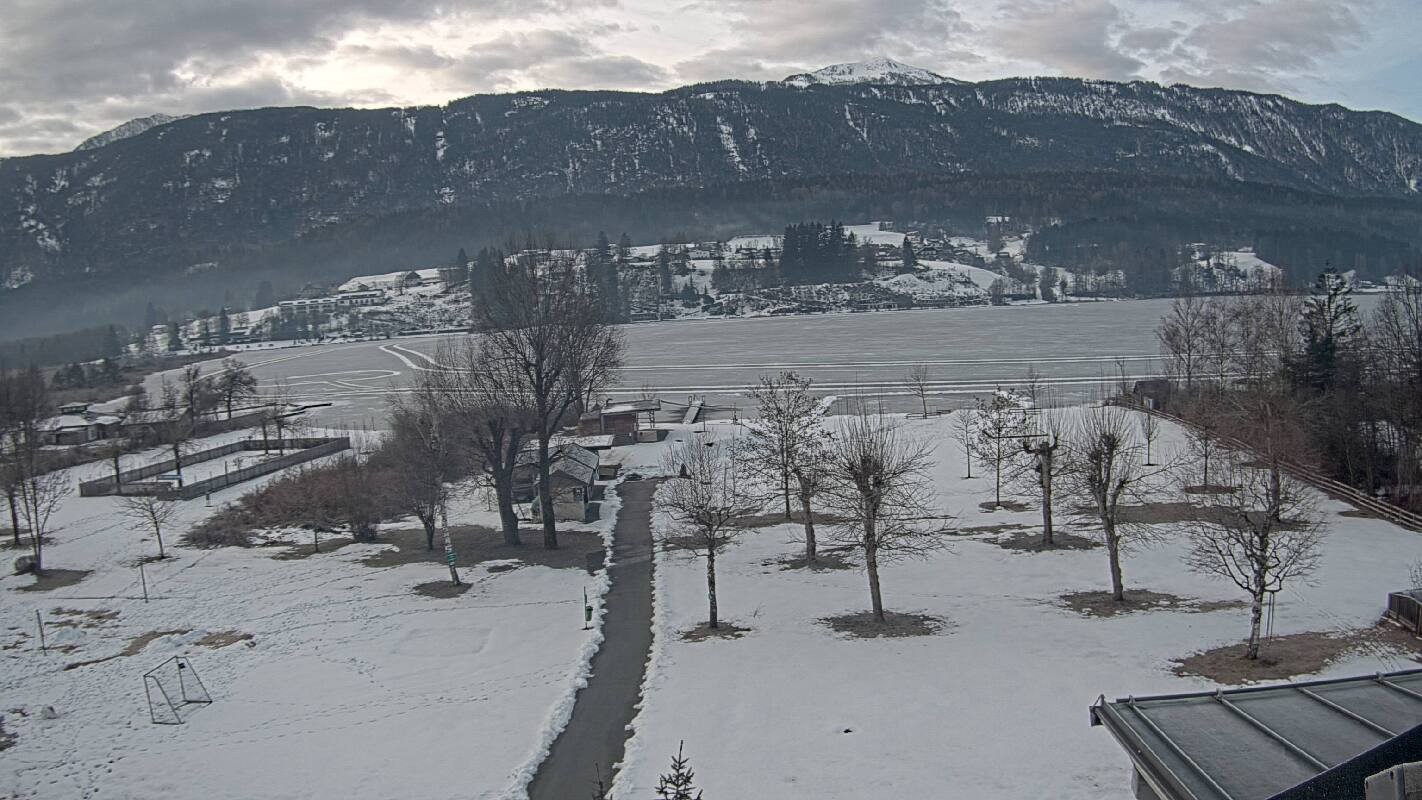 Archived image Webcam Schluga bathing beach and camping site