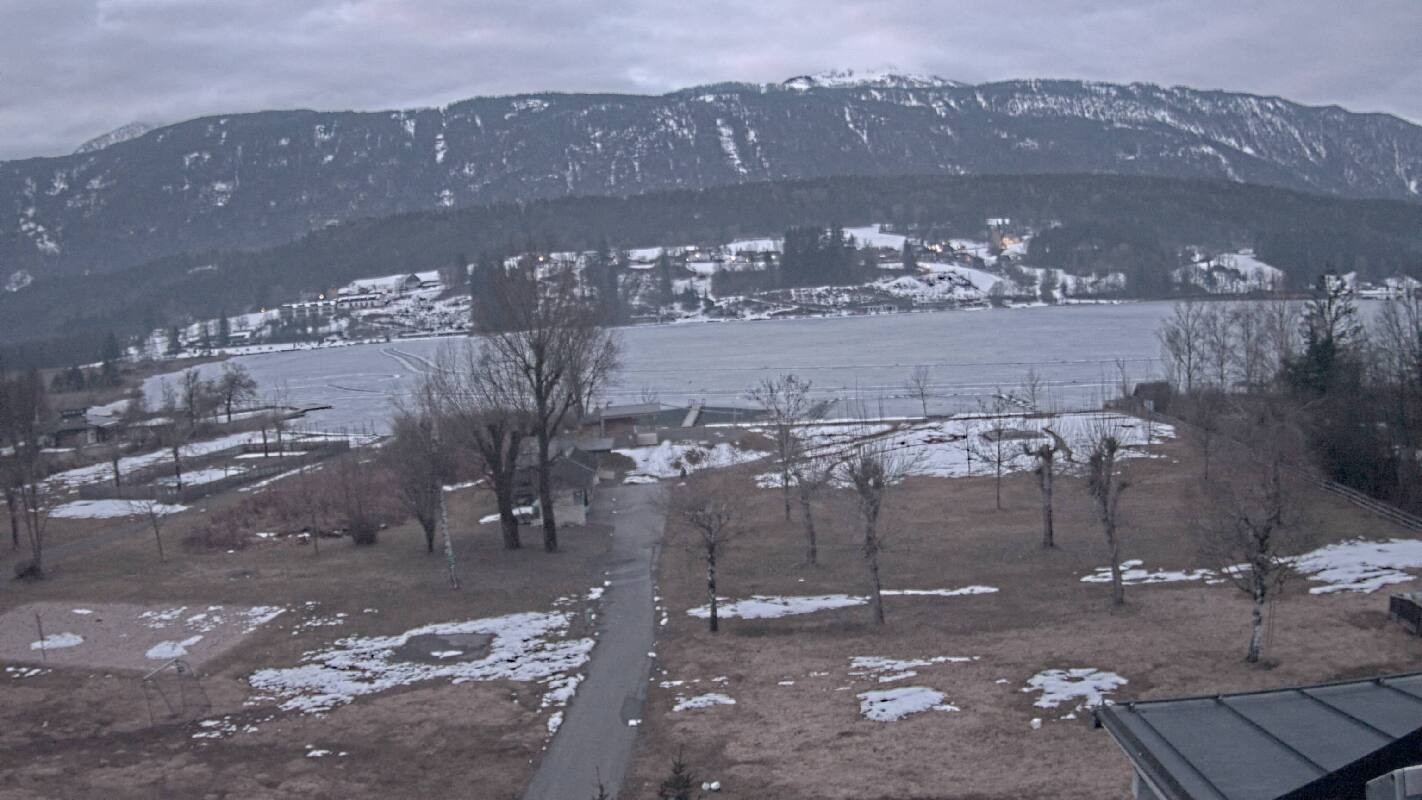 Archiv Foto Webcam Schluga: Campingplatz und Strandbad